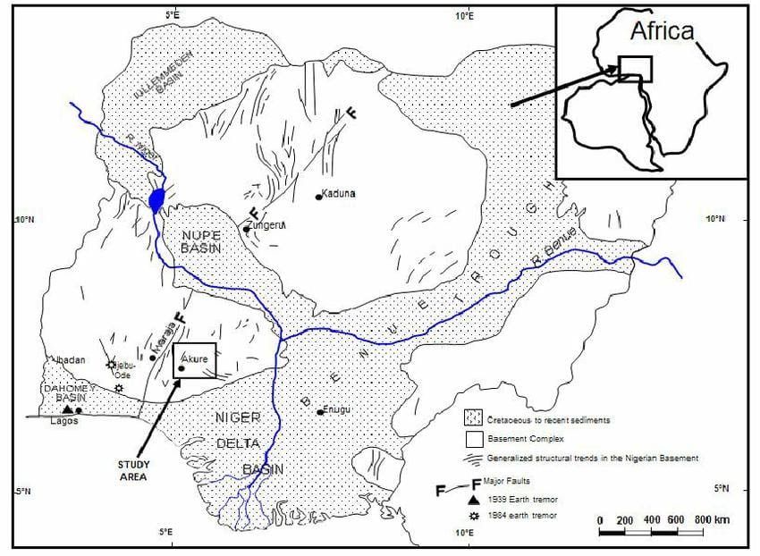 mapa Nigerii, z podaniem drenaż
