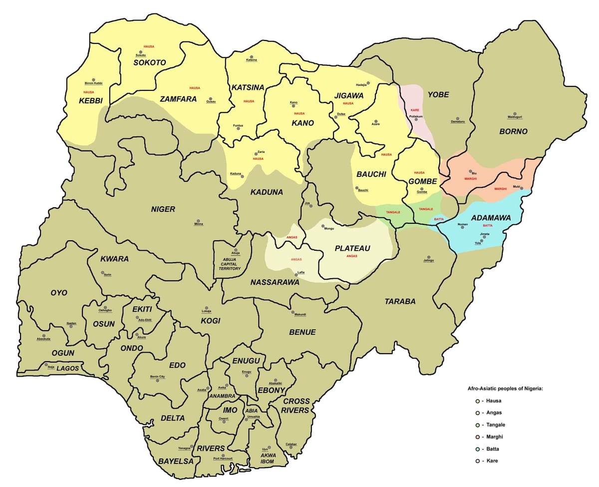 mapa Nigerii, z podaniem 36 Stanów i ich stolic